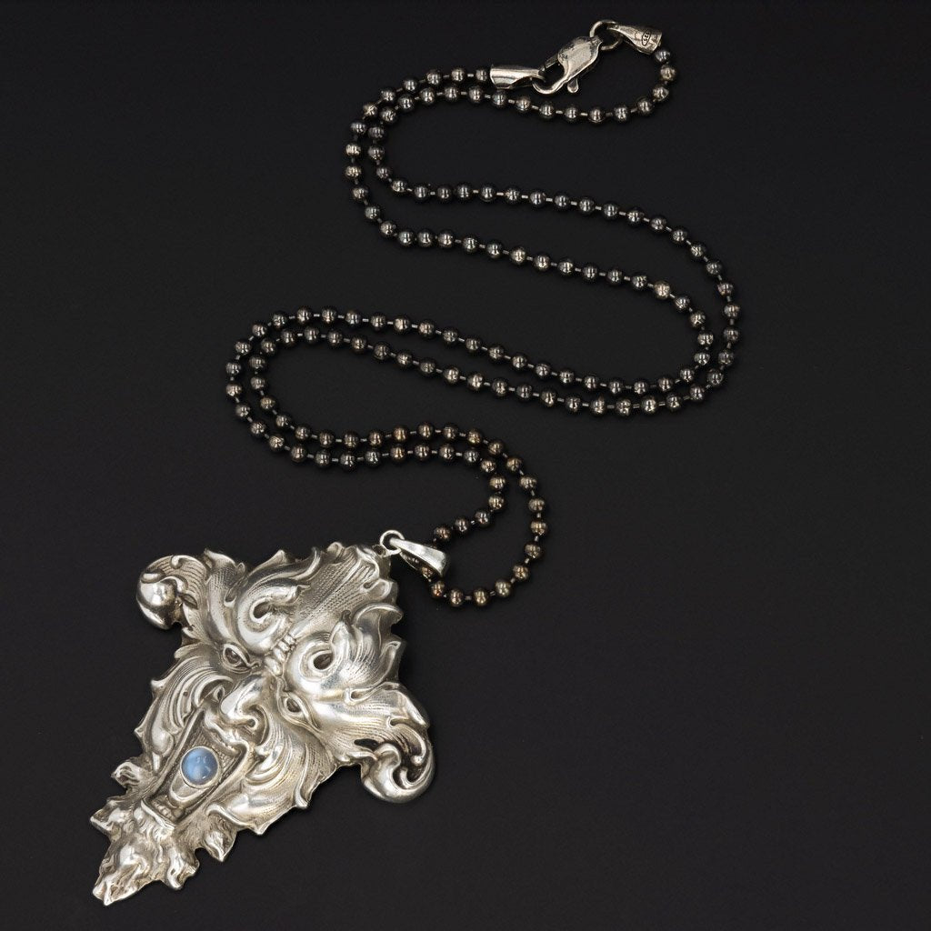 Green Man Necklace | Antique Silver Necklace - Trademark Antiques