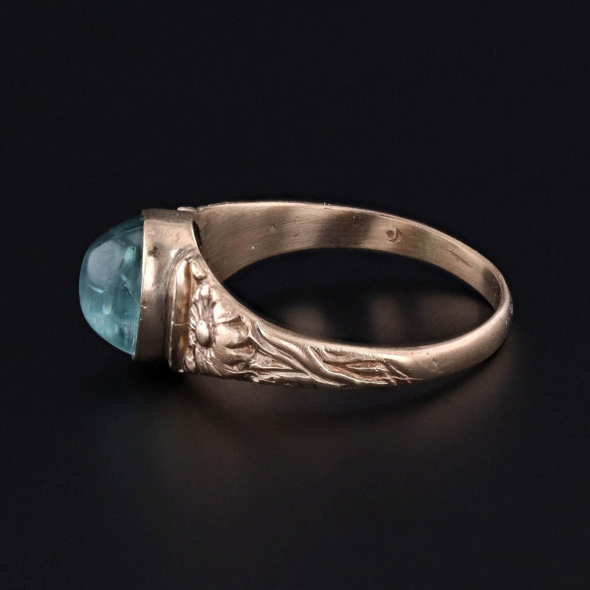 Green Tourmaline Flower Ring of 14k Gold - Trademark Antiques