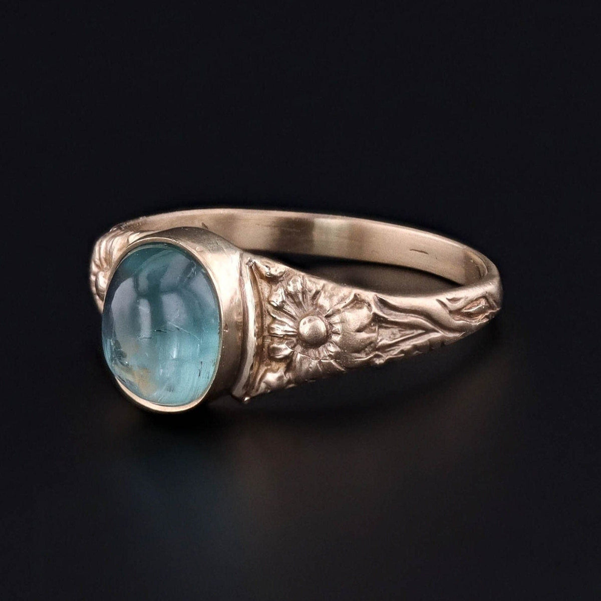 Green Tourmaline Flower Ring of 14k Gold - Trademark Antiques