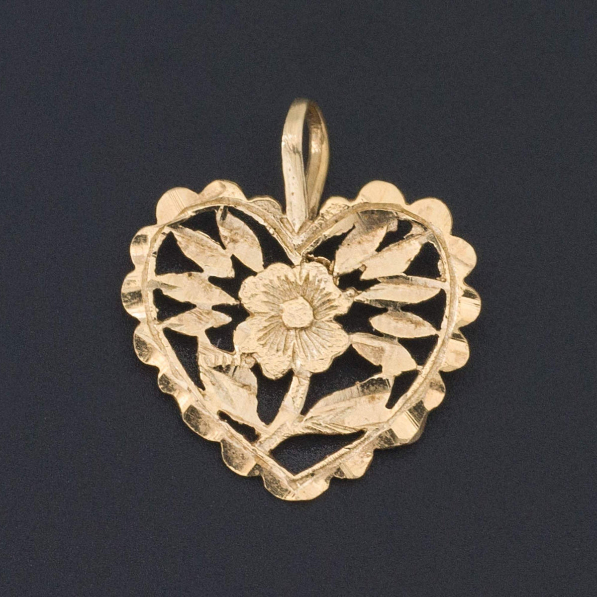 Heart Pendant | 14k Gold Heart Pendant - Trademark Antiques