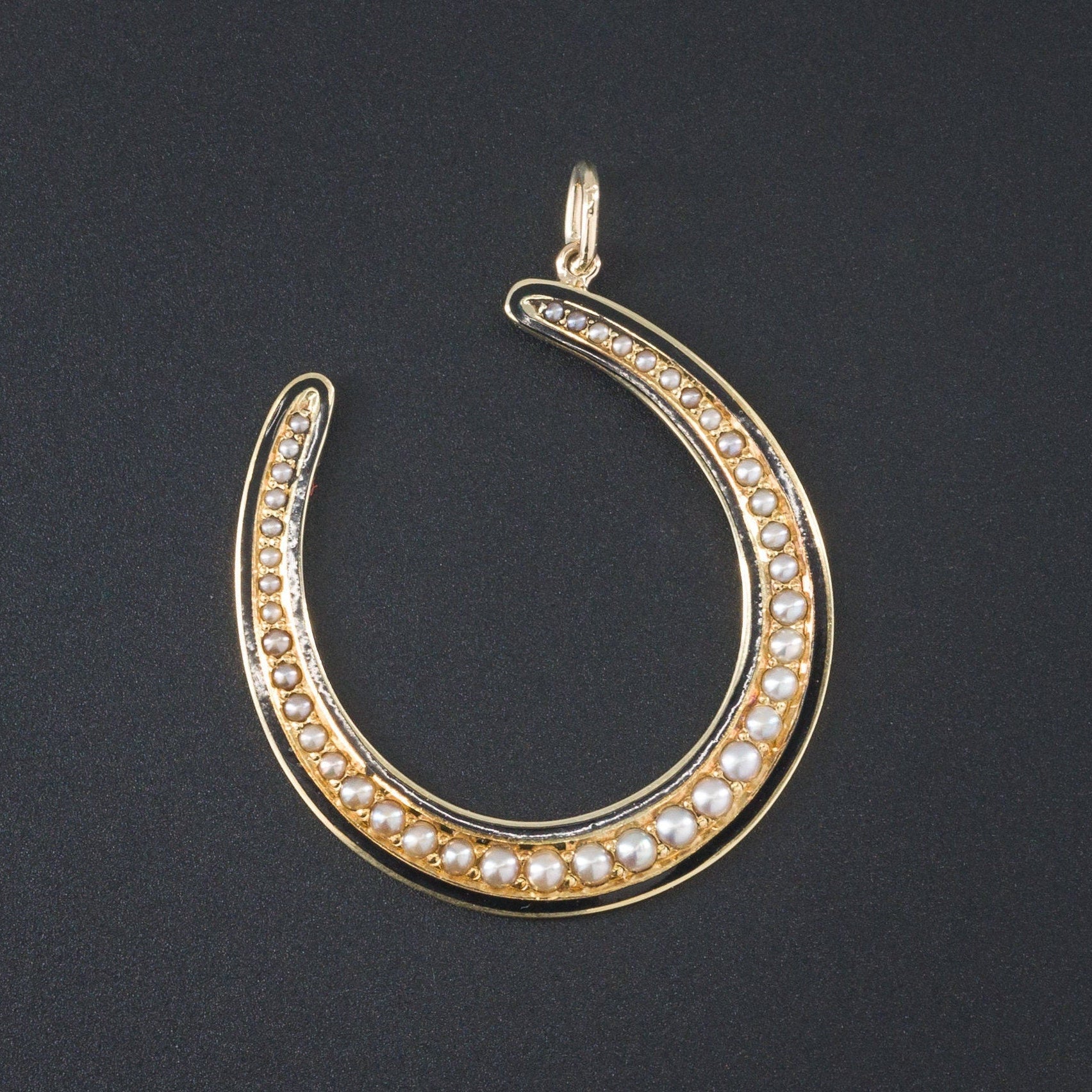 Horseshoe Pendant | 14k Gold Pearl & Enamel Horseshoe Pendant 