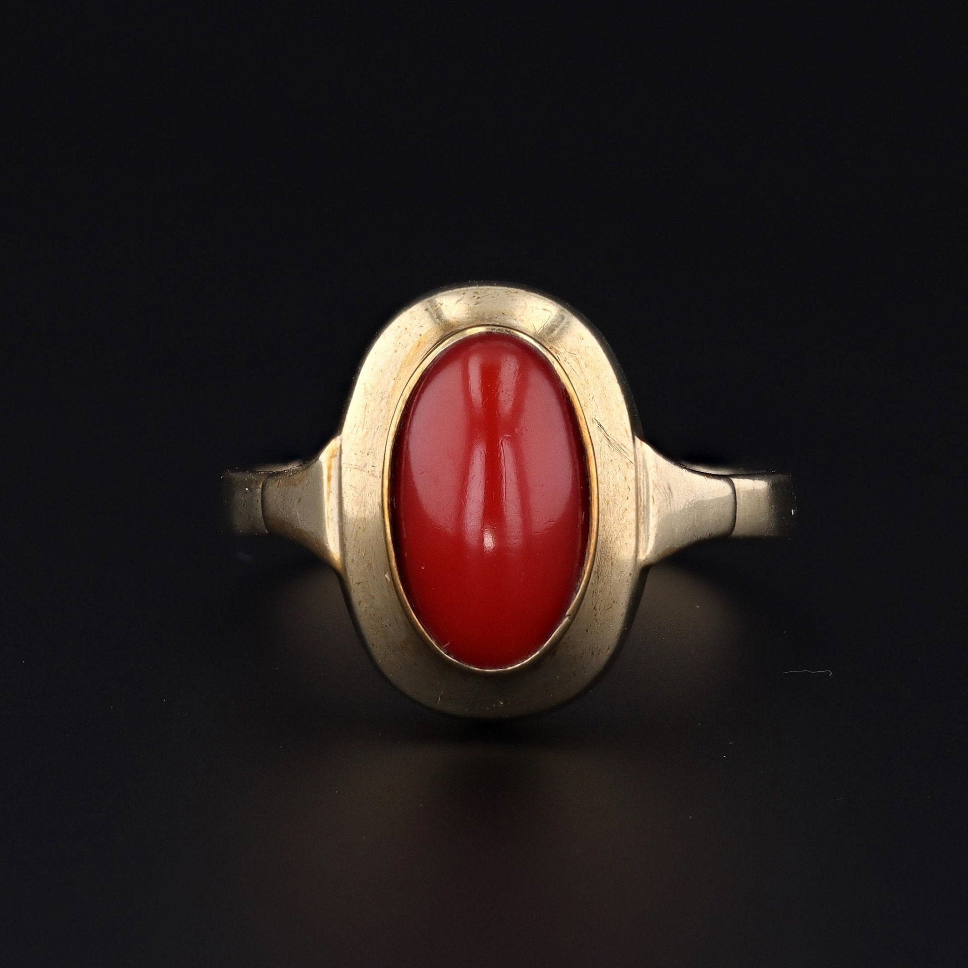 Coral Ring | Vintage Coral Ring | 9ct Gold Coral Ring | Vintage Ring | 9ct Gold Ring