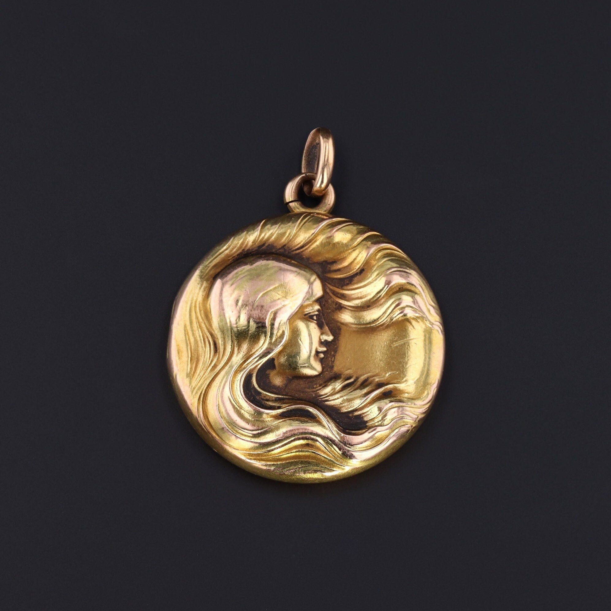 Antique Gold Locket | Art Nouveau Lady Locket 