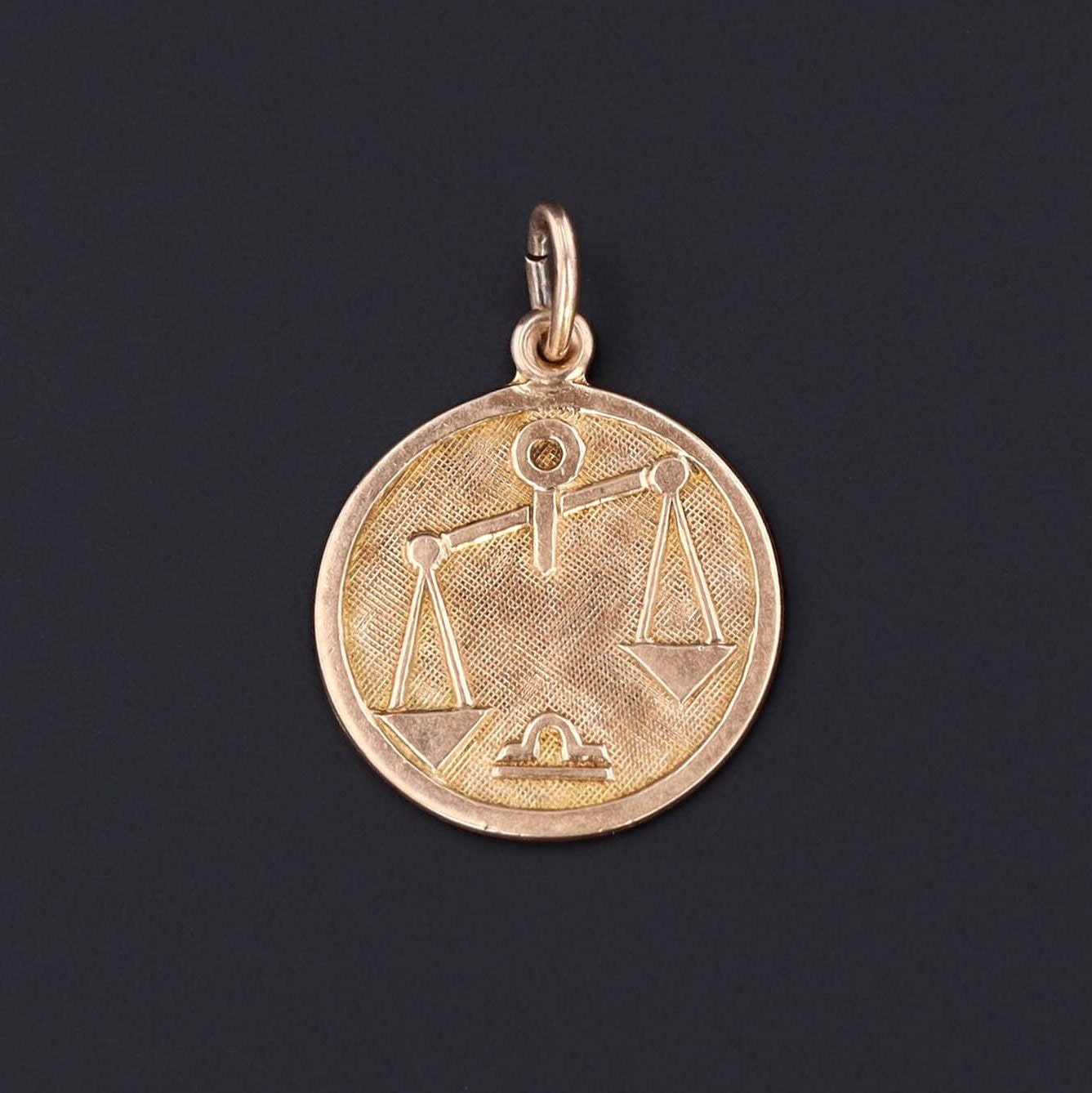 Libra Charm or Pendant | 9ct Gold Charm or Pendant 