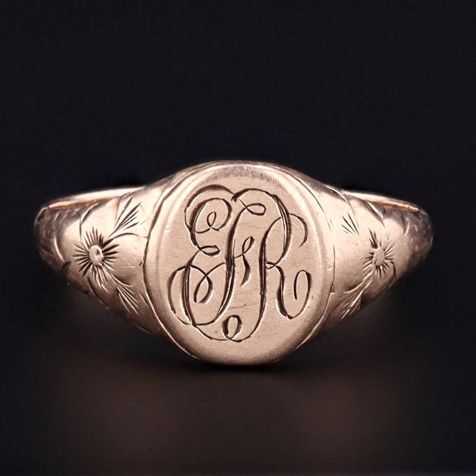 Antique Signet Ring | EFR Initial Ring 