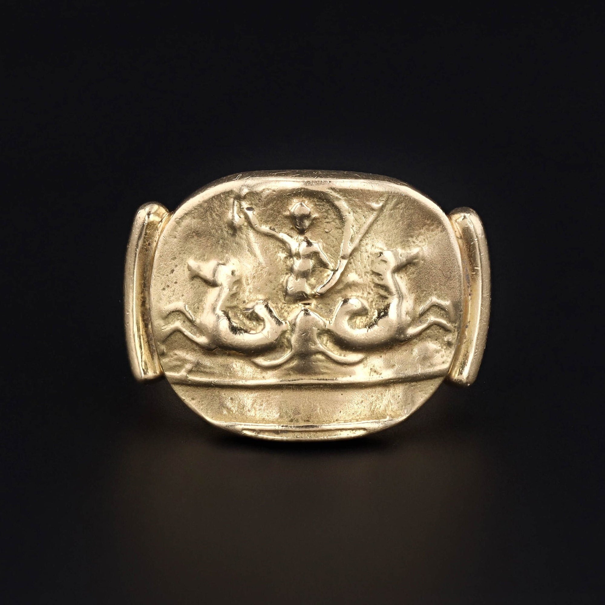 Vintage Charioteer Ring | 18k Gold Ring 