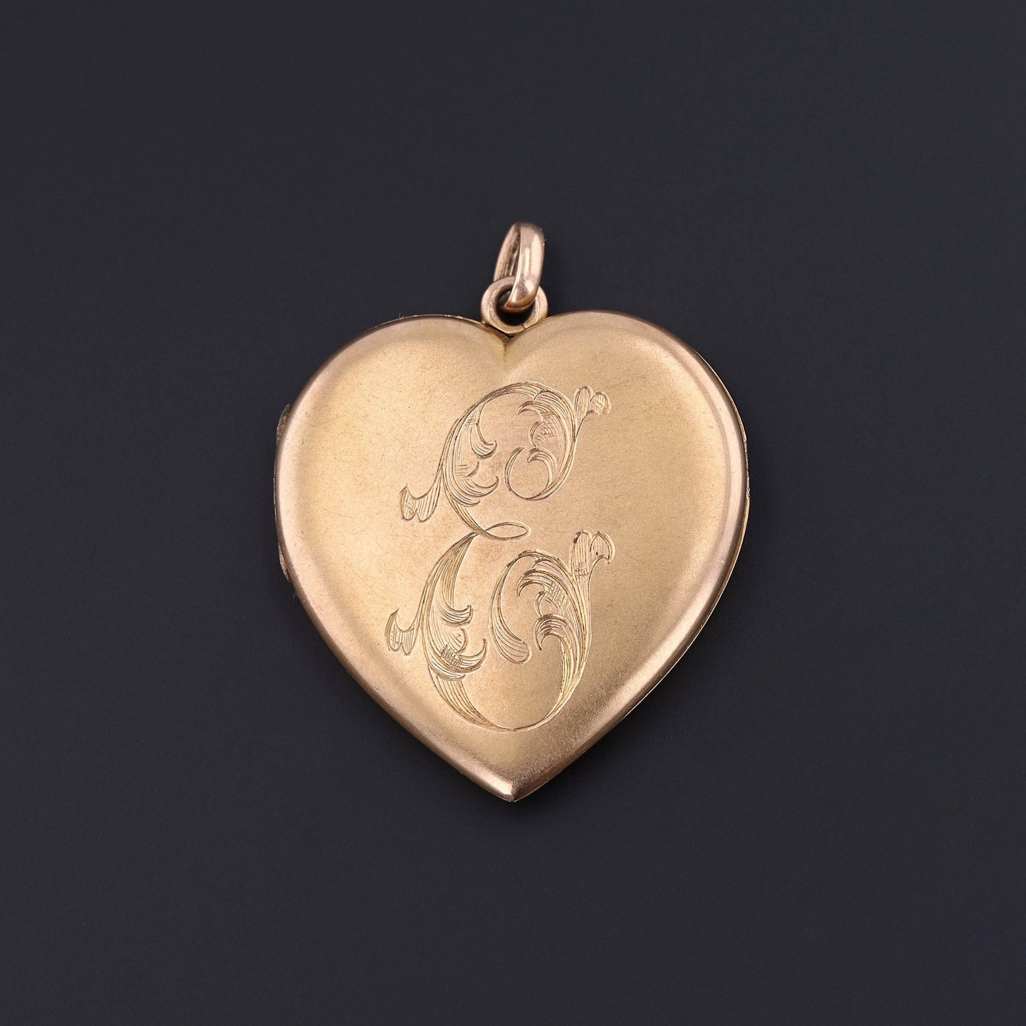 Vintage Locket | Initial E Locket 