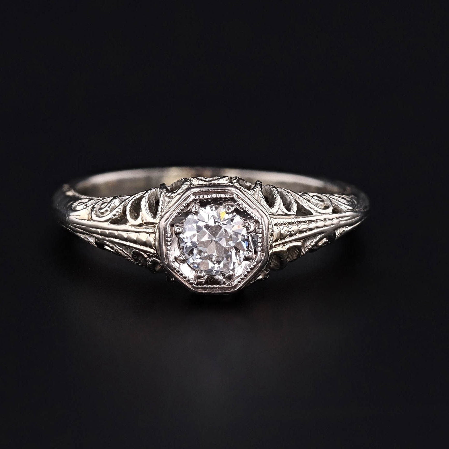 Art Deco Engagement Ring | Vintage Diamond Ring 