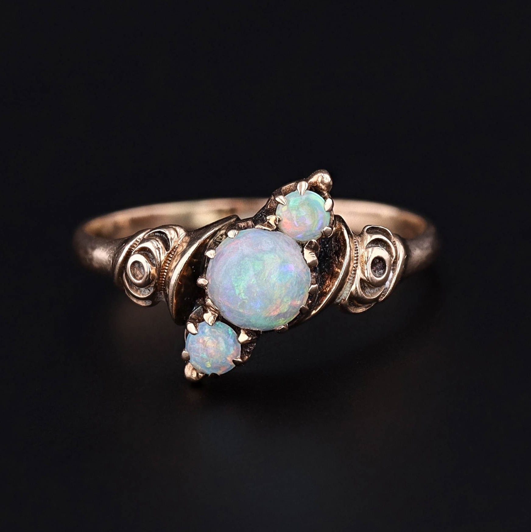 Opal Ring | Antique Ring 