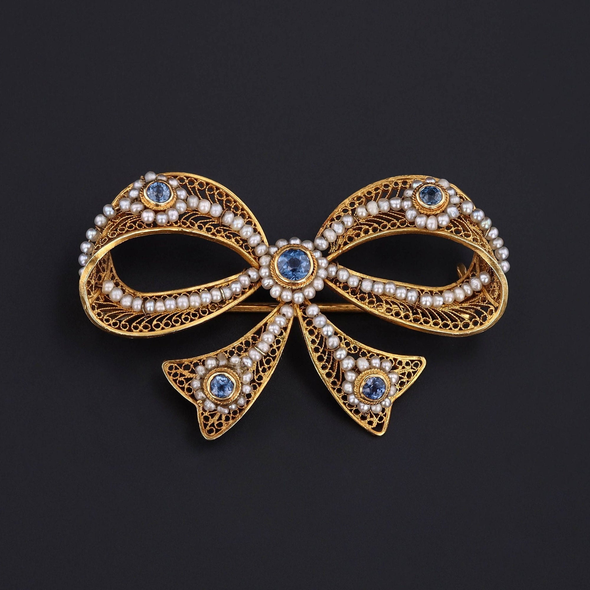 Antique Pearl and Sapphire Bow Brooch of 14k Gold