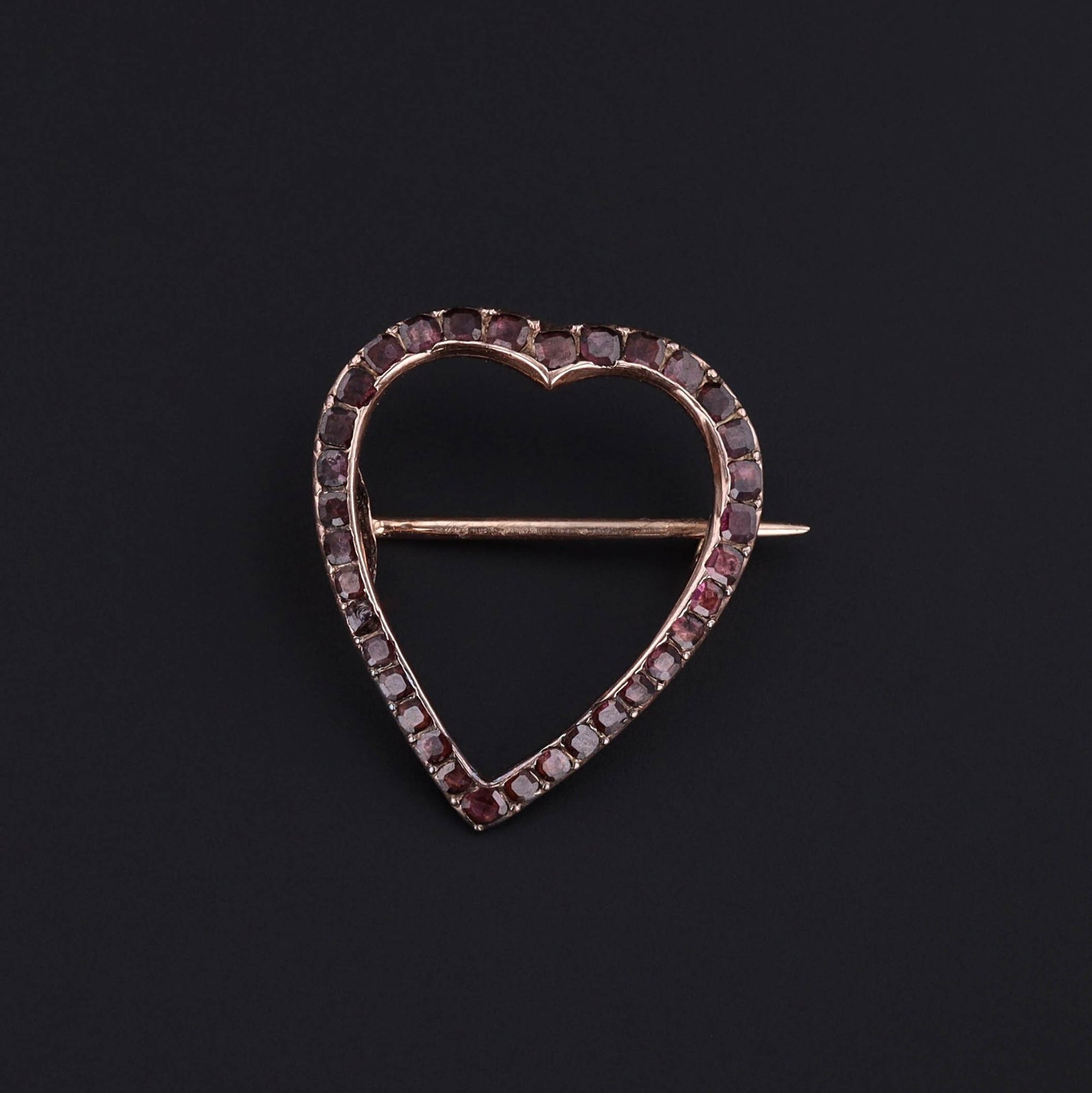 Georgian Flat Cut Garnet Heart Brooch of 14k Gold