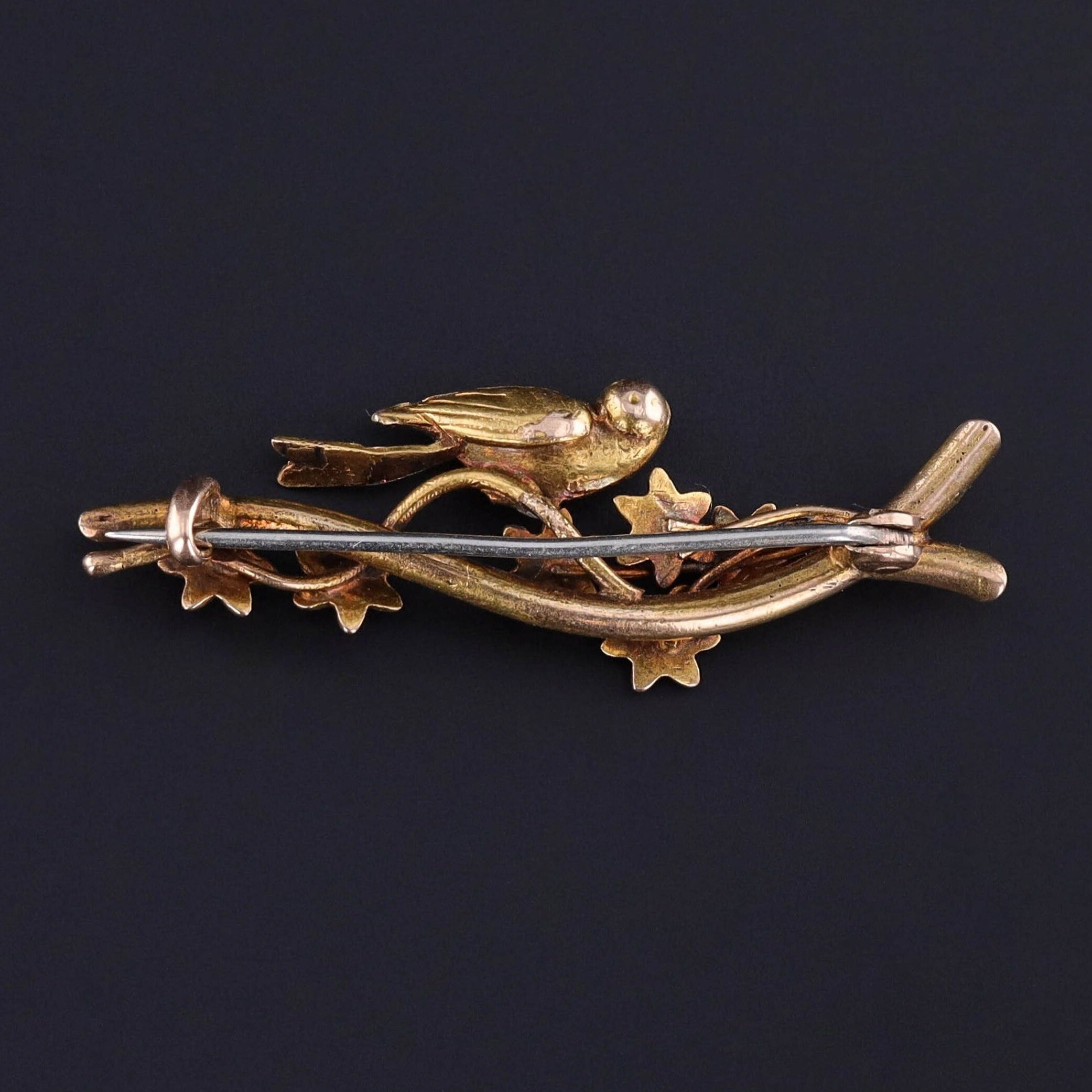 Antique Enamel Bird Brooch of 18k Gold - Trademark Antiques