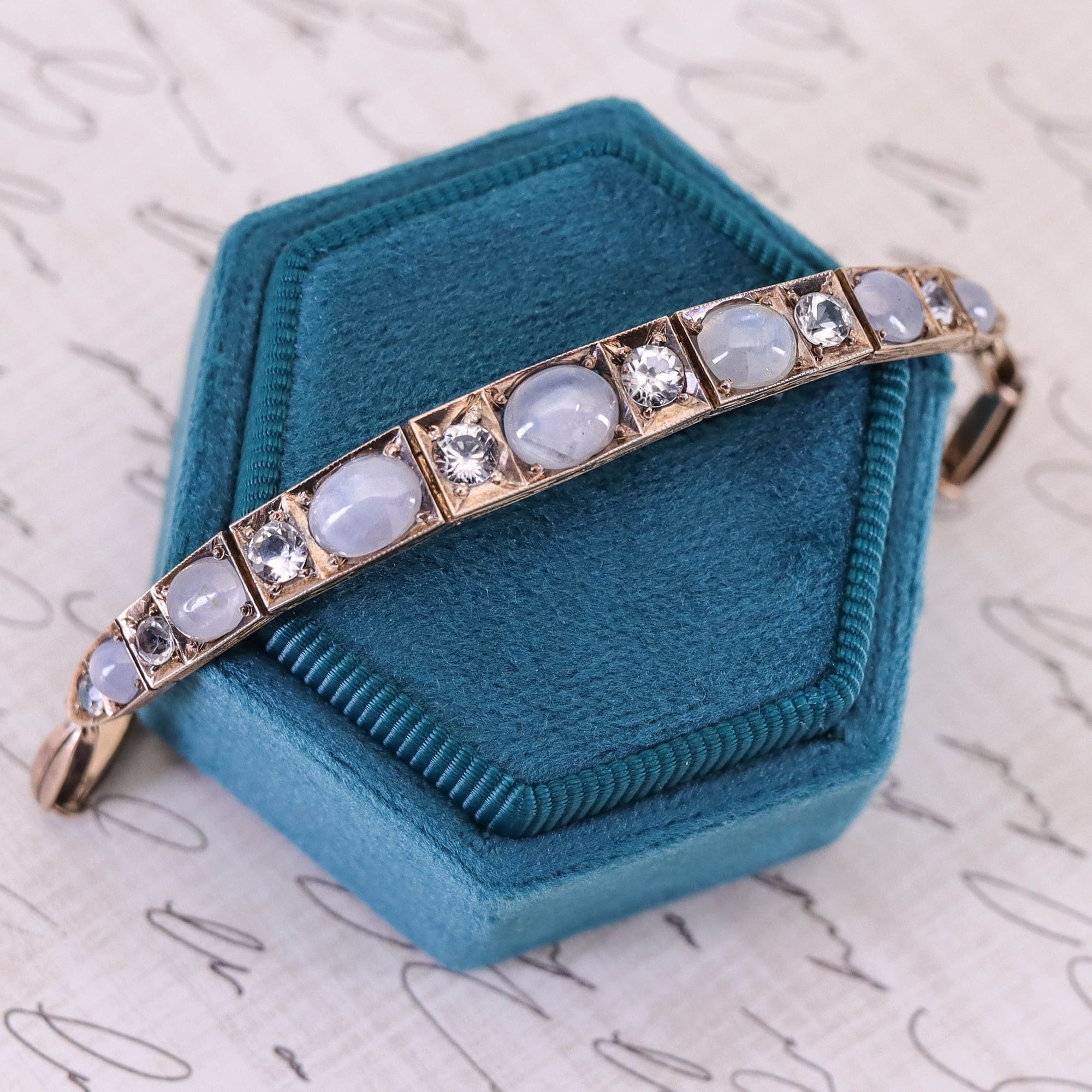 Antique Star Sapphire and White Topaz Bracelet of 9ct Gold