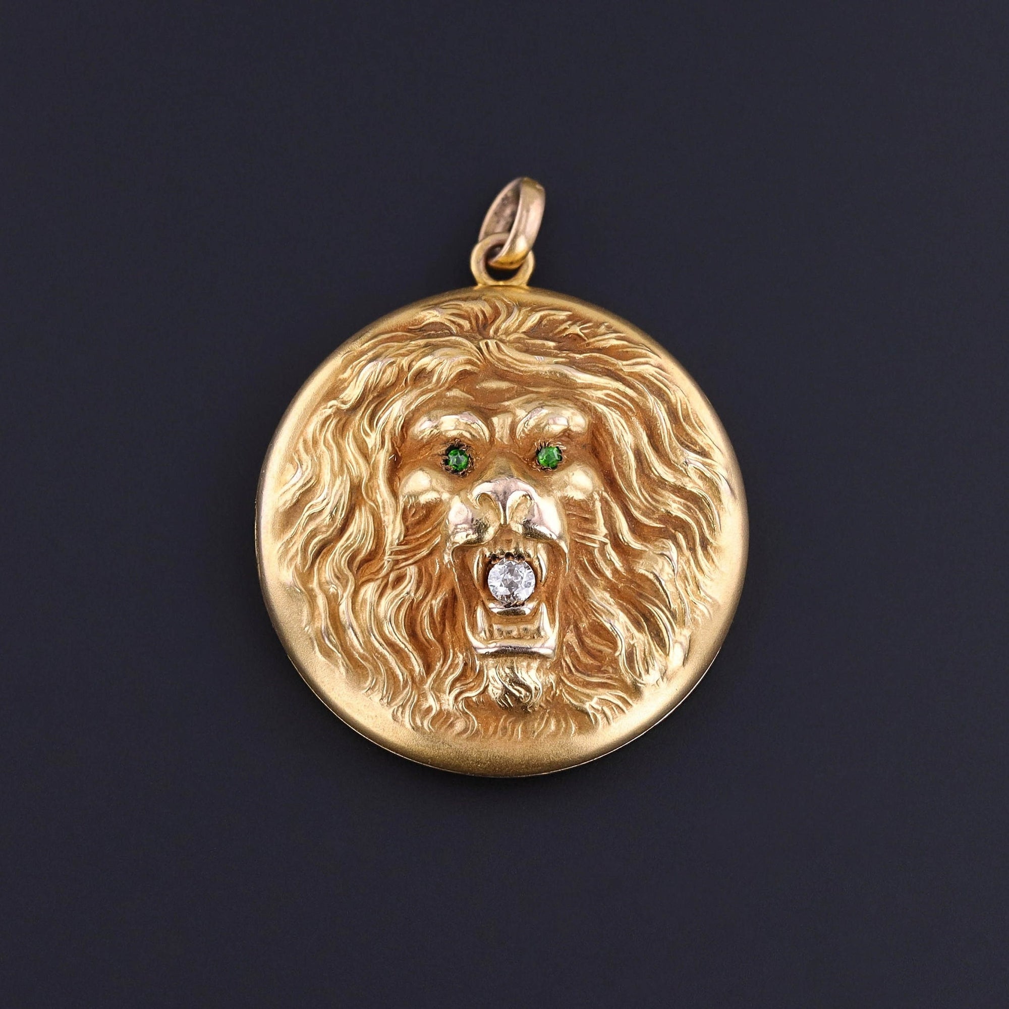 Antique Lion Locket of 14k Gold