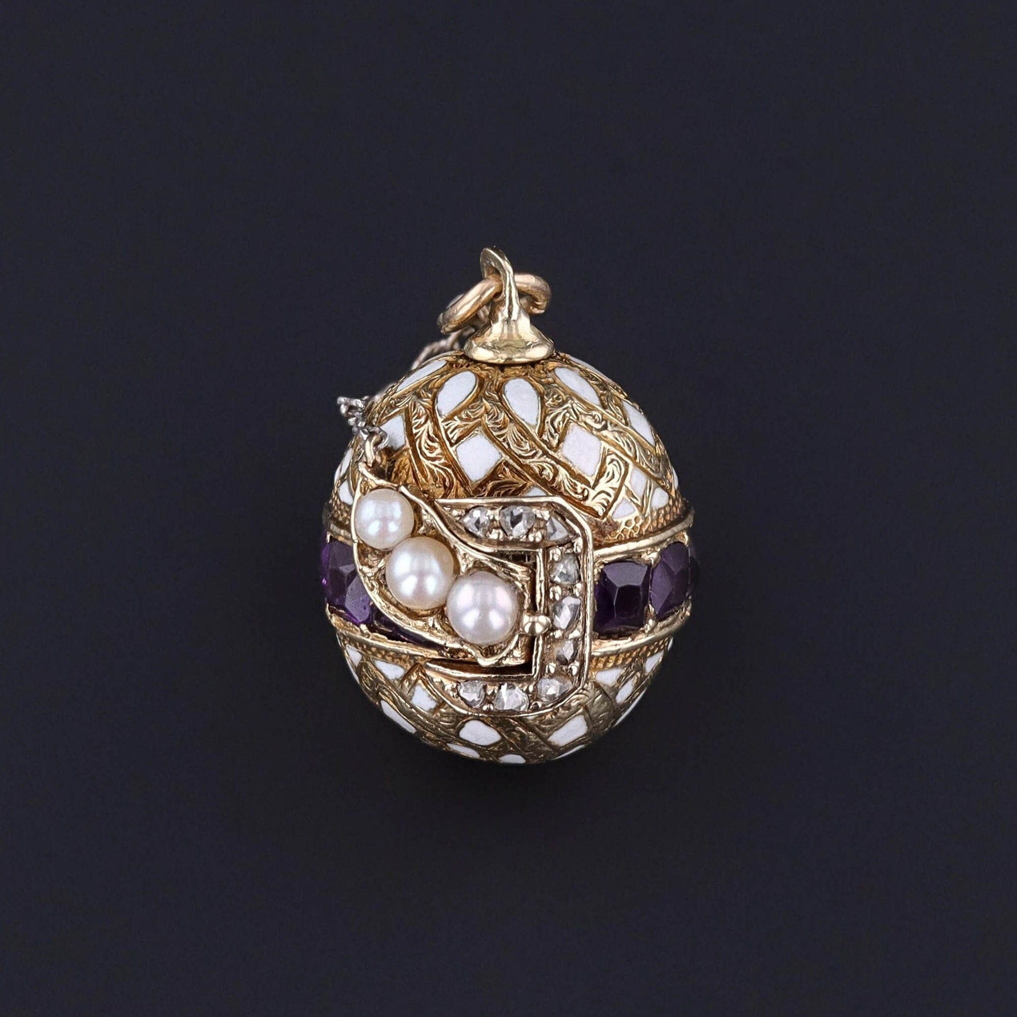 Antique Amethyst Egg Charm of 18k Gold
