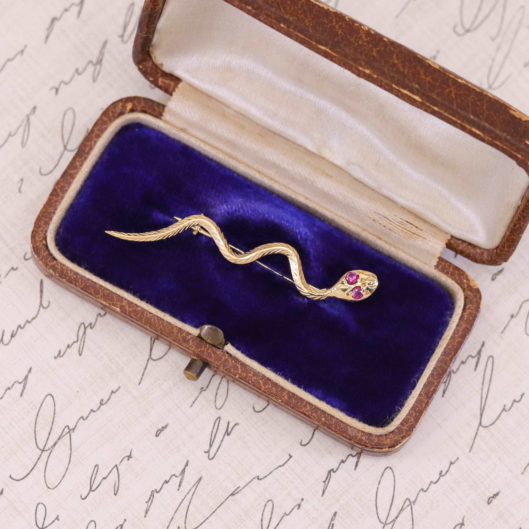 Vintage Snake Brooch of 18k Gold