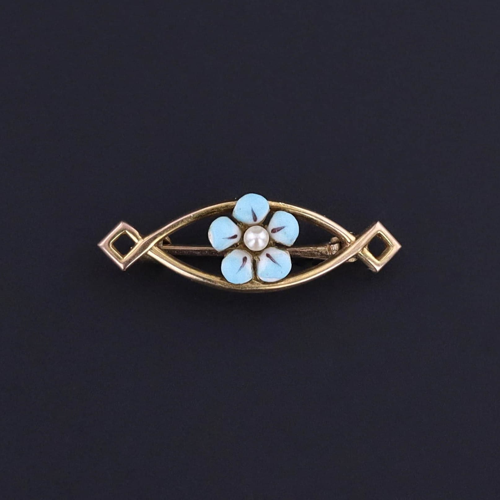 Antique Forget-me-not Lace Pin of 10k Gold