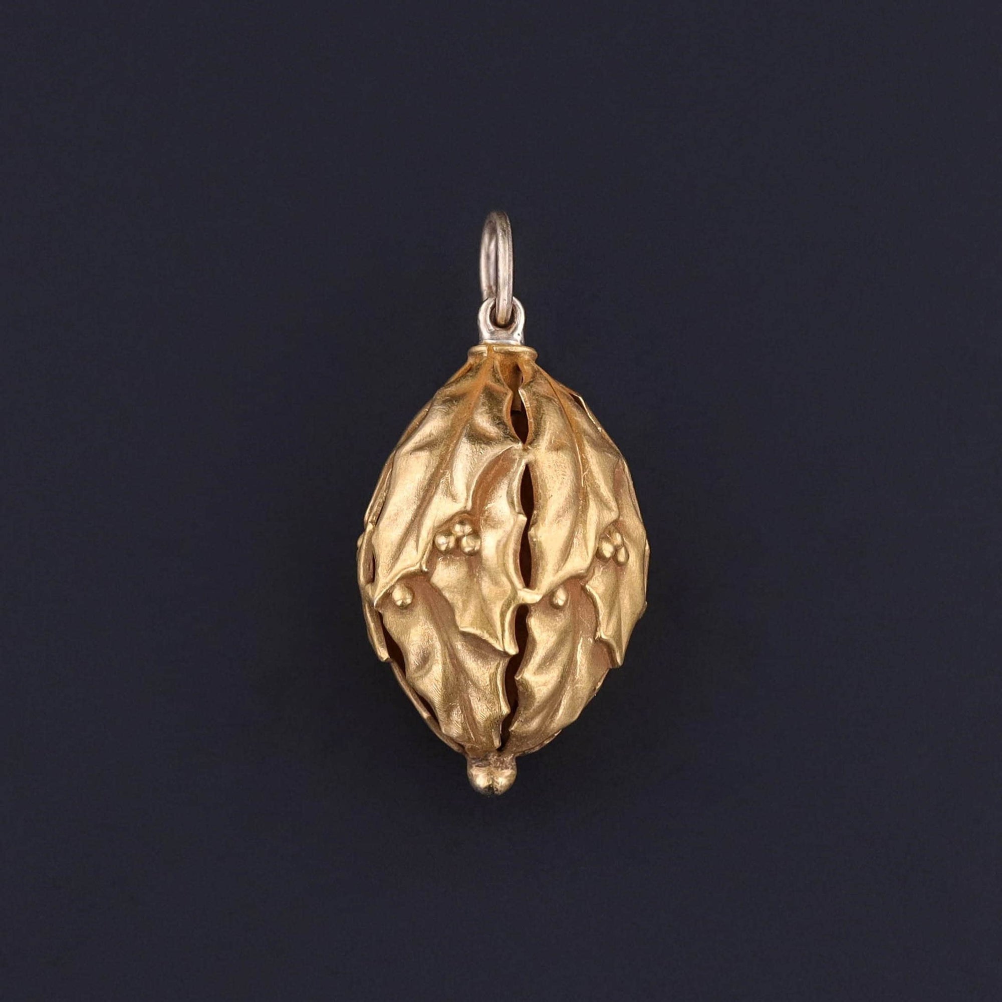 Antique Holly Charm of 10k Gold