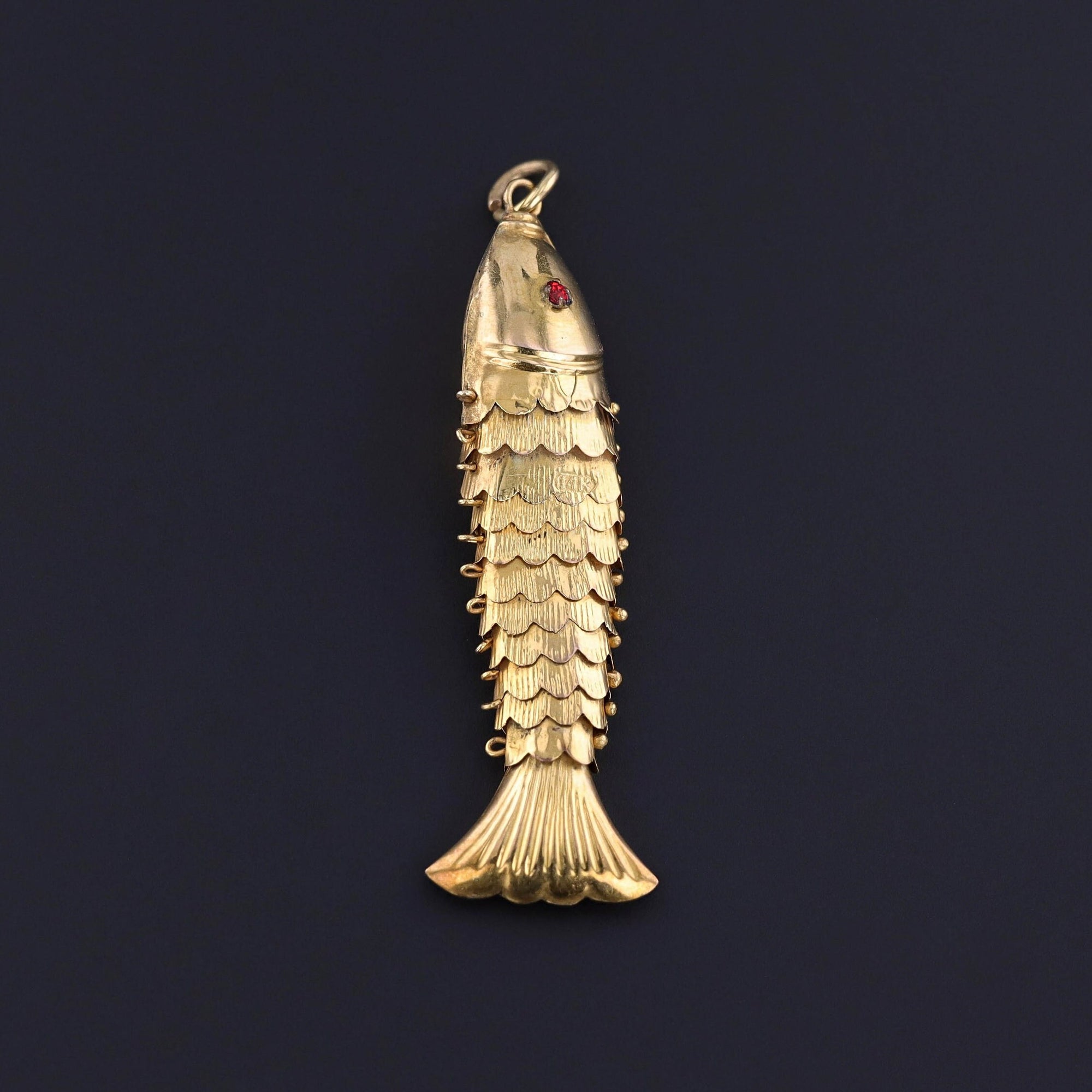 Vintage Moveable Fish Charm of 9ct Gold