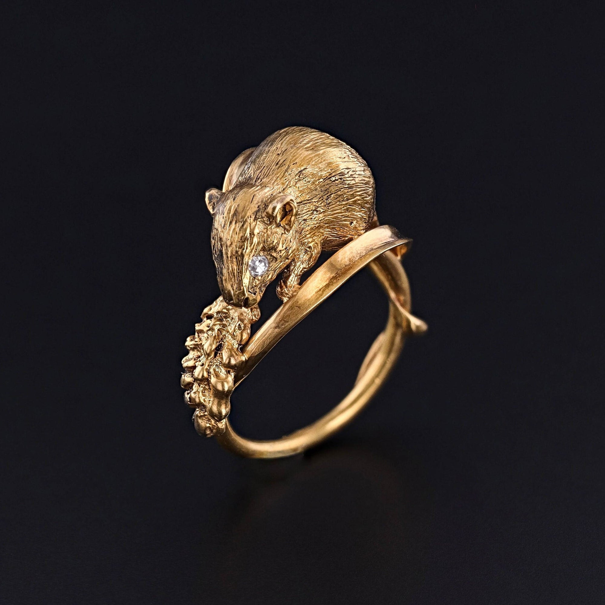 Antique Mouse Ring of 10k & 18k Gold