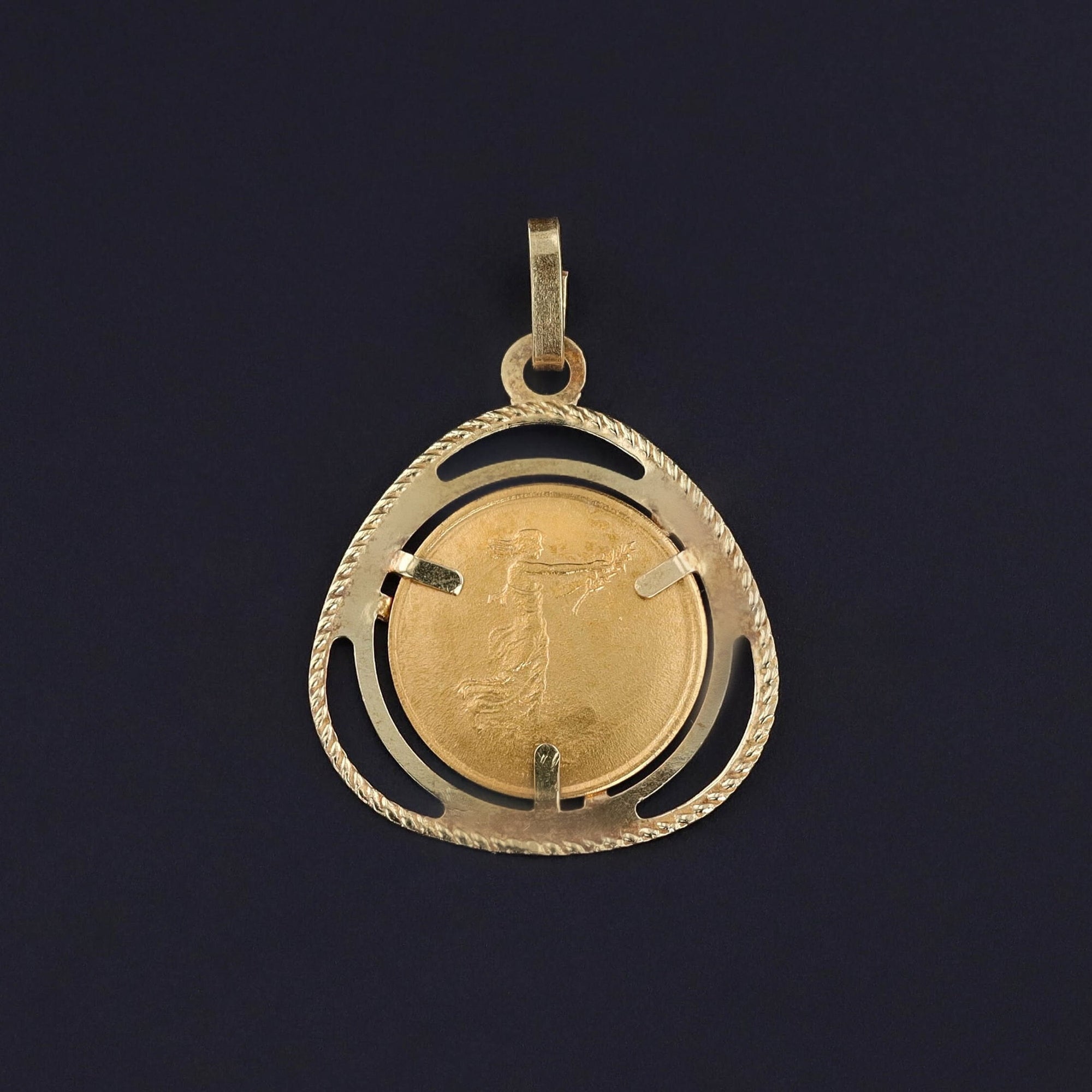Vintage Italian Ceres Fertility Pendant of 18k Gold