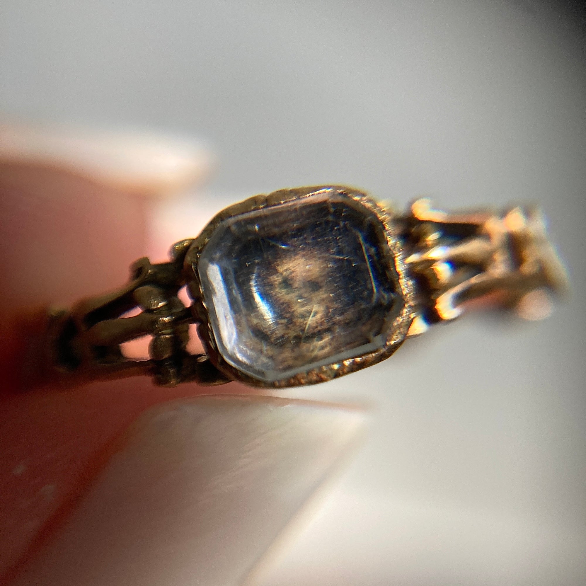Georgian Memento Mori Ring of 18k Gold