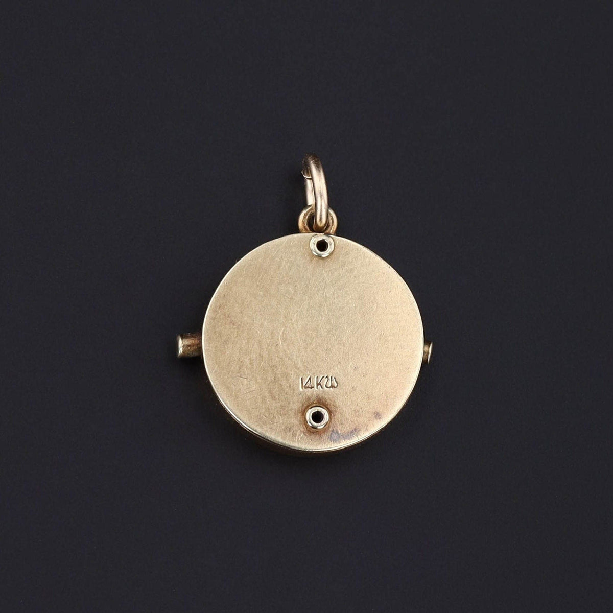 Kissing Charm | Moveable Charm - Trademark Antiques