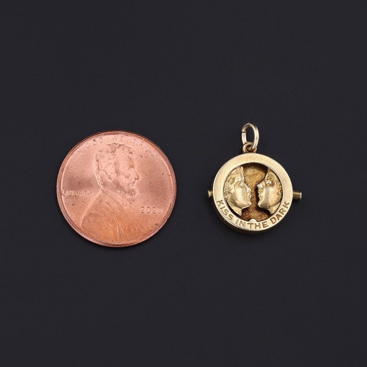 Kissing Charm | Moveable Charm - Trademark Antiques