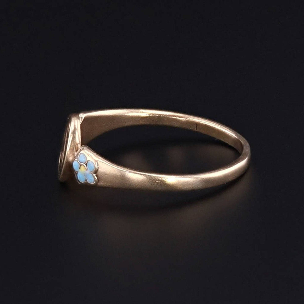 Letter L Child's Ring or Pinky Ring | 10k Gold &amp; Enamel Initial Ring - Trademark Antiques