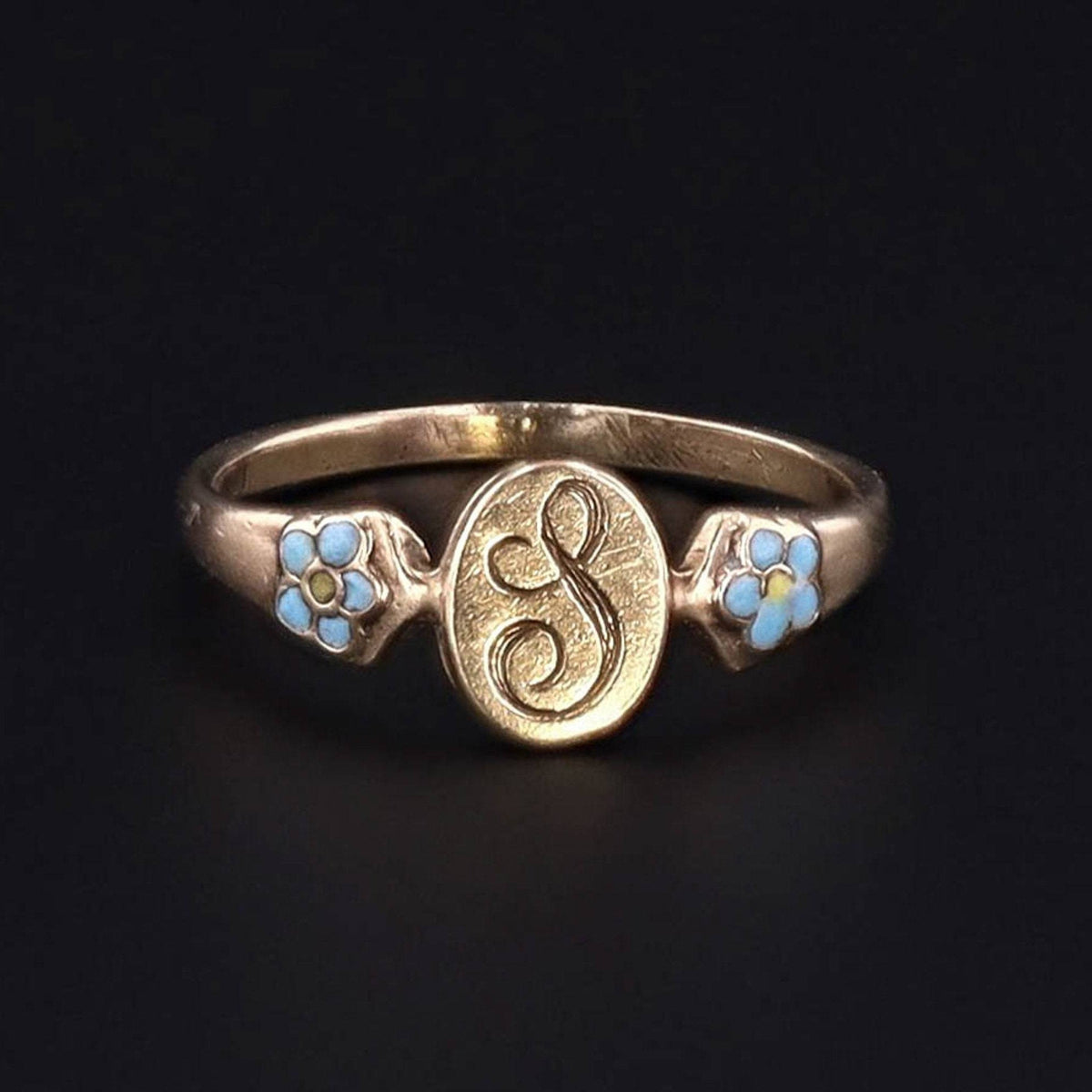 Letter L Child's Ring or Pinky Ring | 10k Gold &amp; Enamel Initial Ring - Trademark Antiques