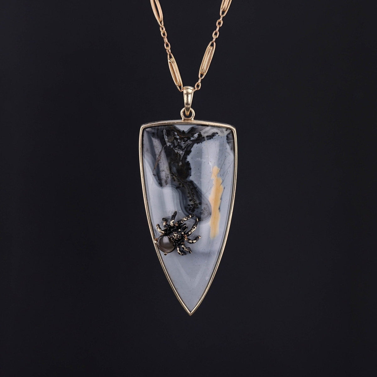 Maligano Jasper Spider Pendant of 14k Gold - Trademark Antiques
