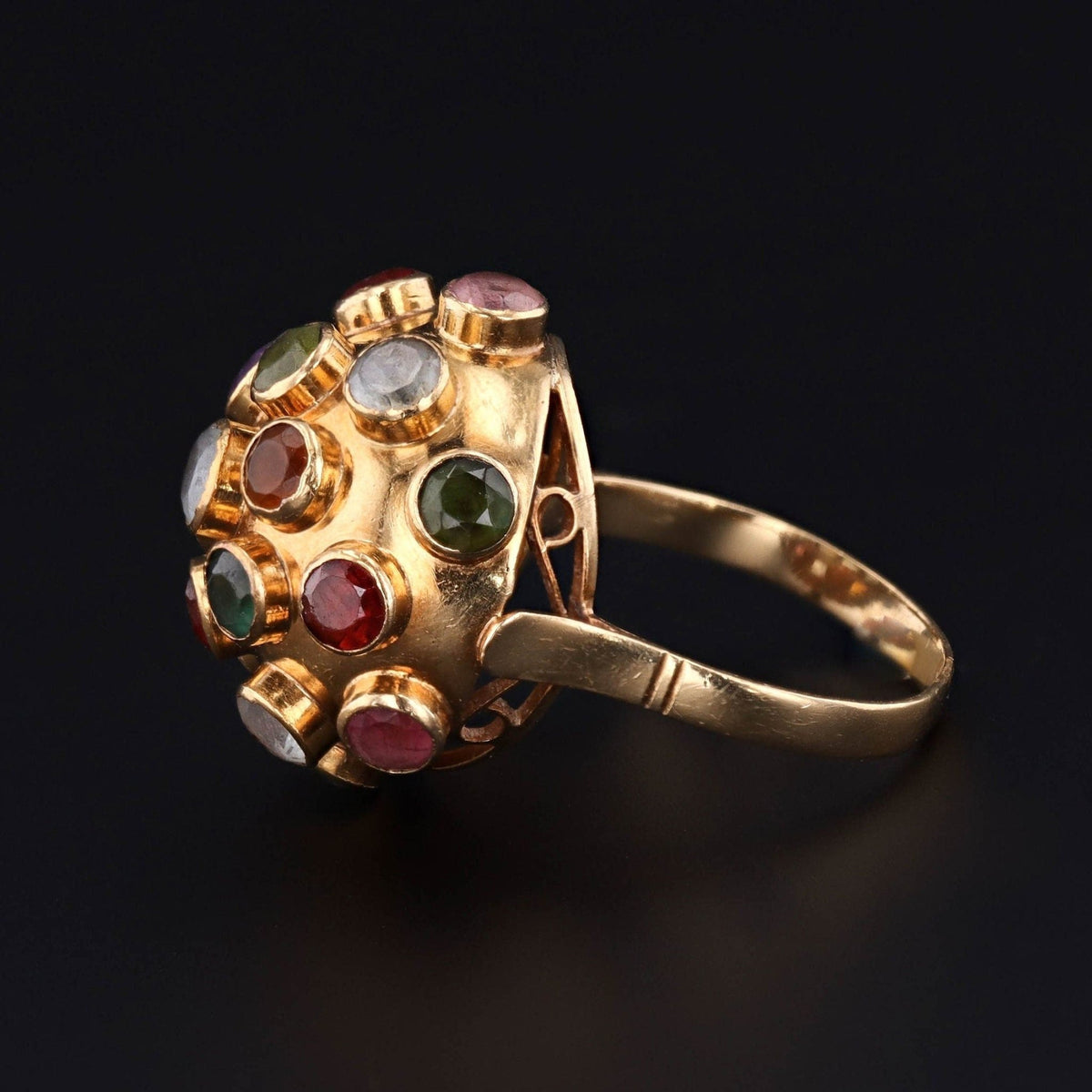 Mid - Century Sputnik Gemstone Ring of 18k Gold - Trademark Antiques