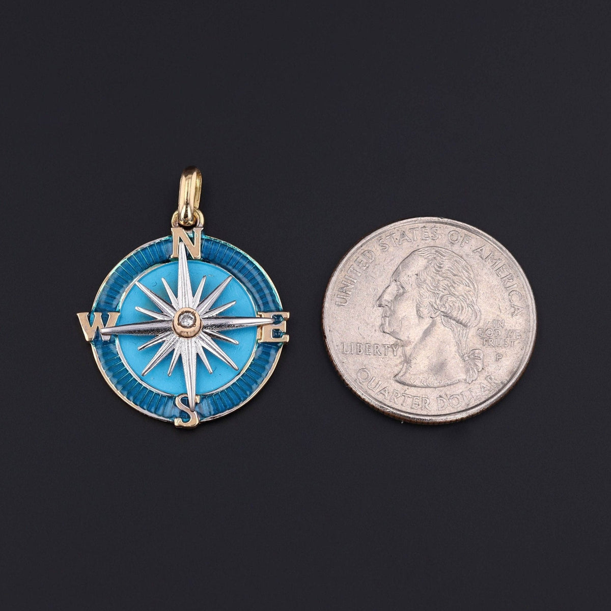 Modern Enamel Compass Pendant of 18k Gold - Trademark Antiques