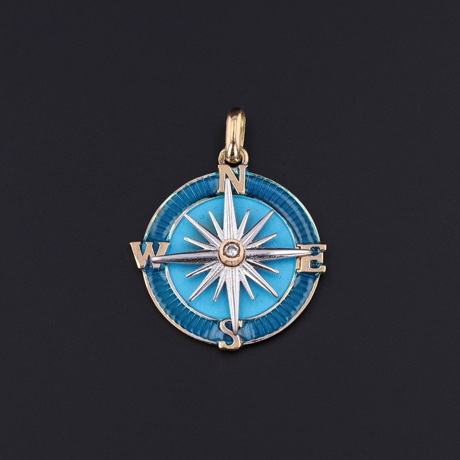 Modern Enamel Compass Pendant of 18k Gold - Trademark Antiques