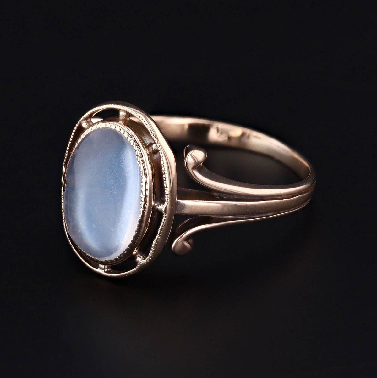 Moonstone Ring | Vintage Ring - Trademark Antiques