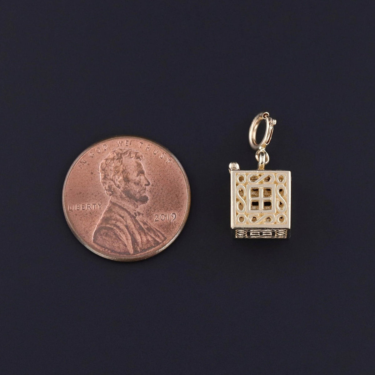 Moveable Affirmation Faith and Hope Charm of 14k Gold - Trademark Antiques