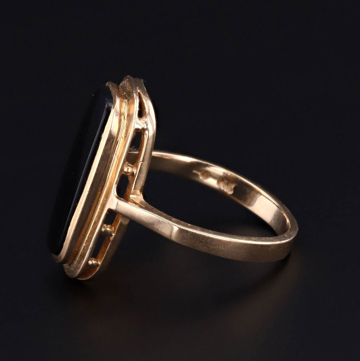 Onyx Ring | Vintage Onyx Ring - Trademark Antiques