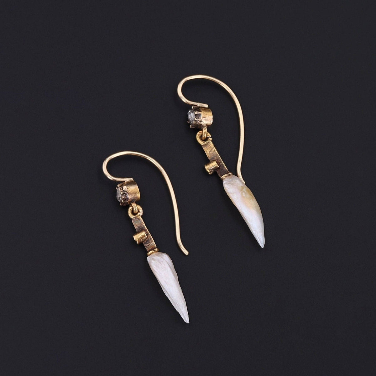 Pearl Earring | Dogtooth Pearl Earrings - Trademark Antiques