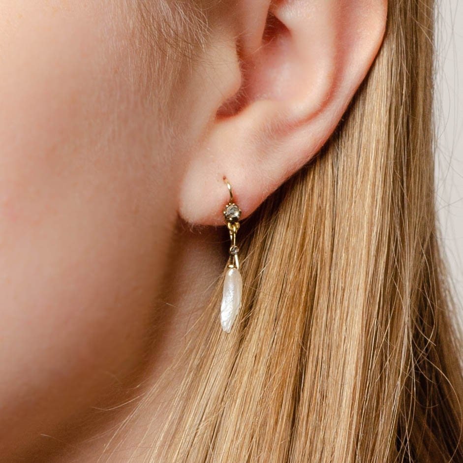 Pearl Earring | Dogtooth Pearl Earrings - Trademark Antiques