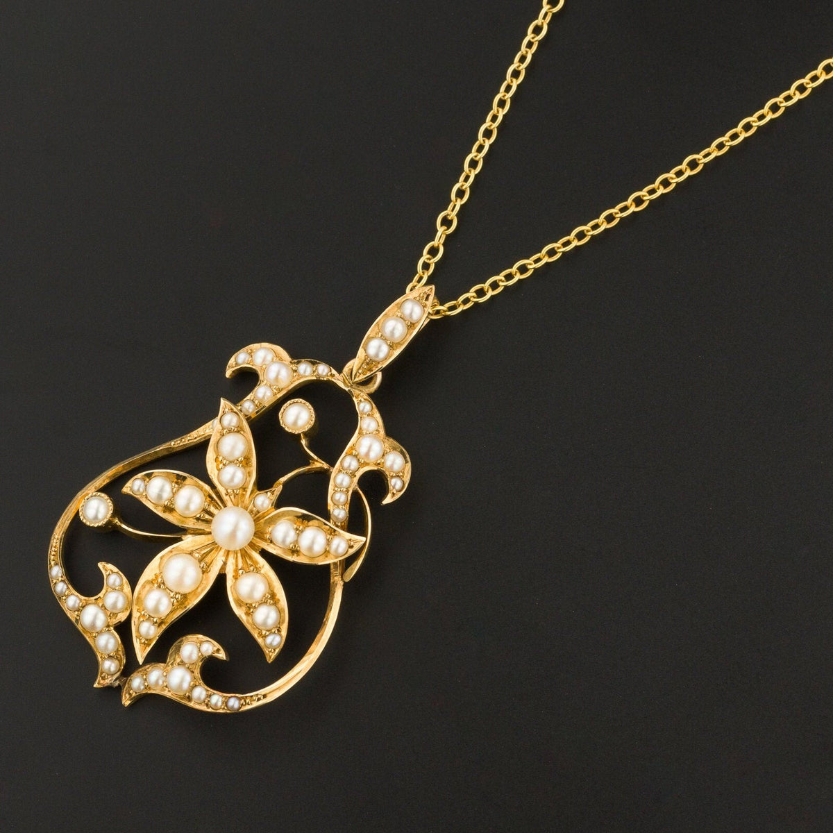 Pearl Pendant | Antique Pearl Pendant - Trademark Antiques