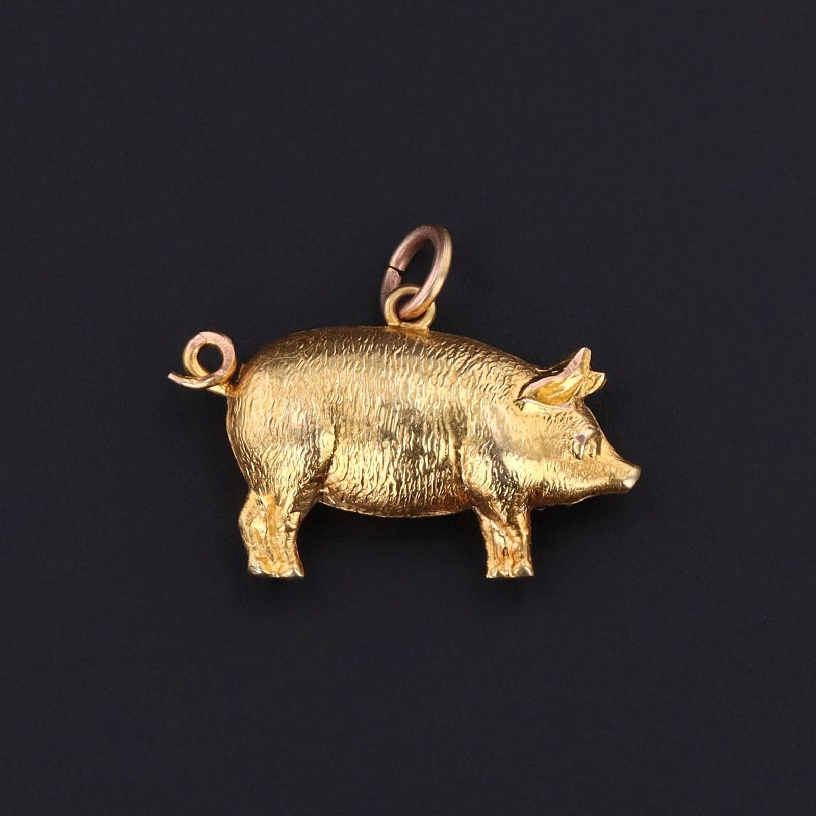 Pig Charm | 9ct Gold Charm - Trademark Antiques