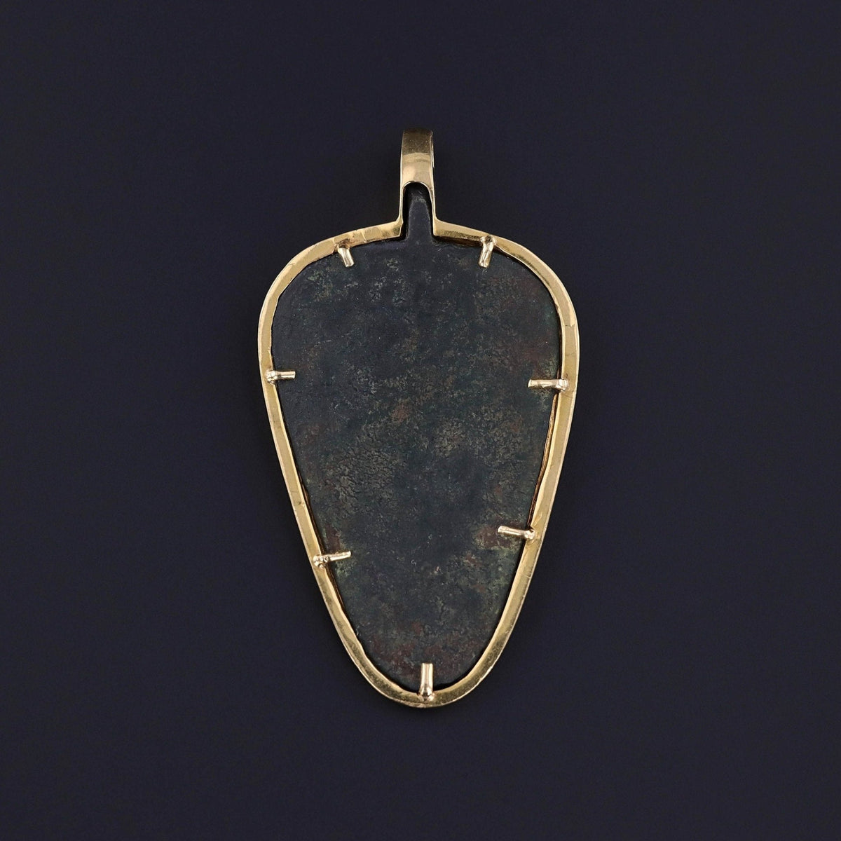 Rare Medieval Horse Harness Pendant in 18k Gold - Trademark Antiques