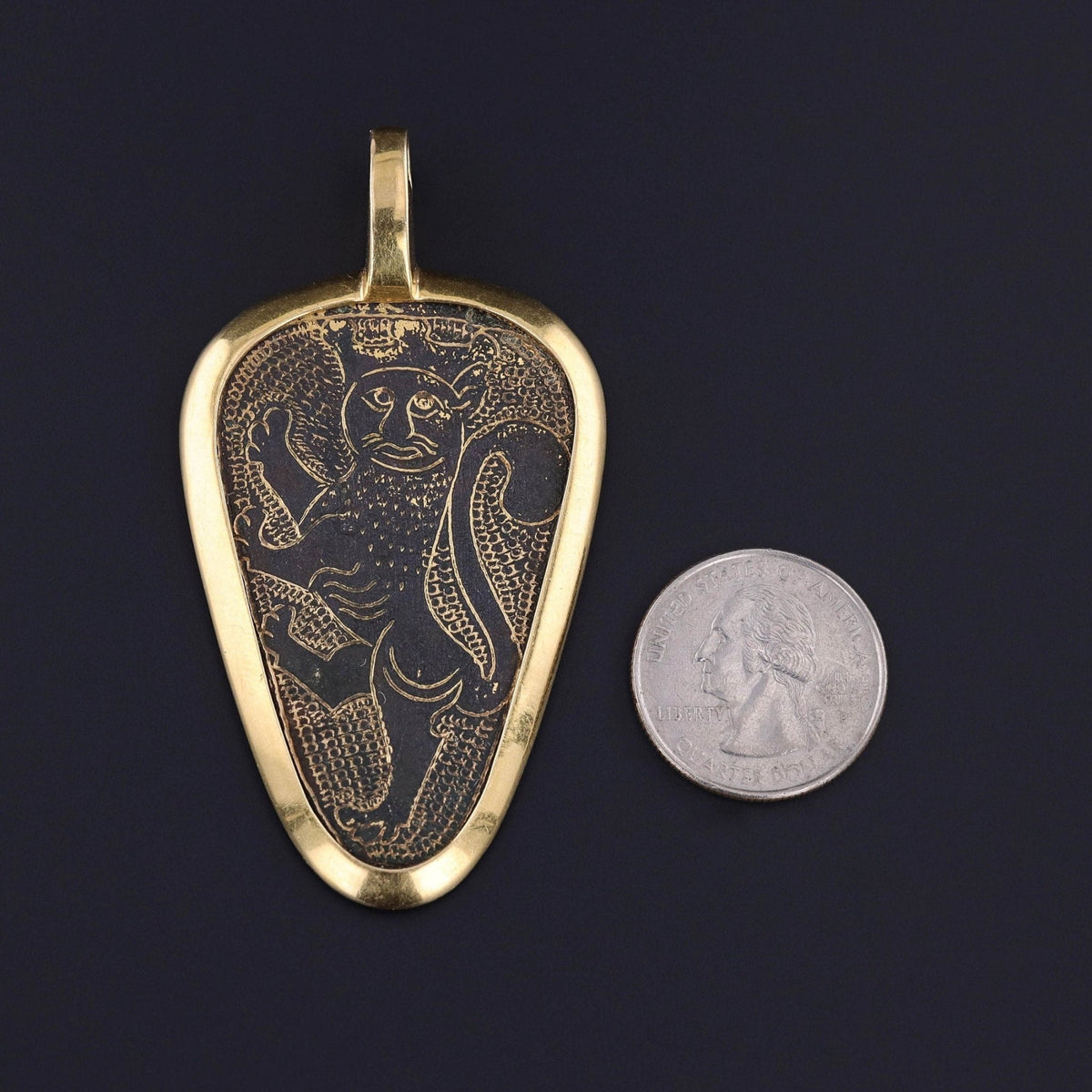 Rare Medieval Horse Harness Pendant in 18k Gold - Trademark Antiques