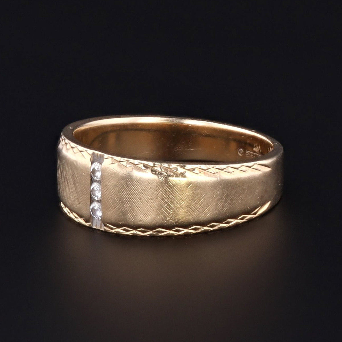 Retro Diamond Band Ring in 14k Gold - Trademark Antiques