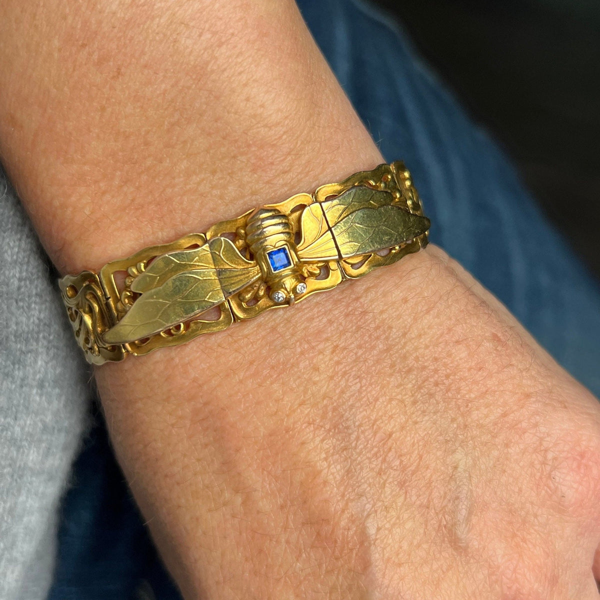 Riker Brothers Art Nouveau Insect Bracelet of 14k Gold - Trademark Antiques