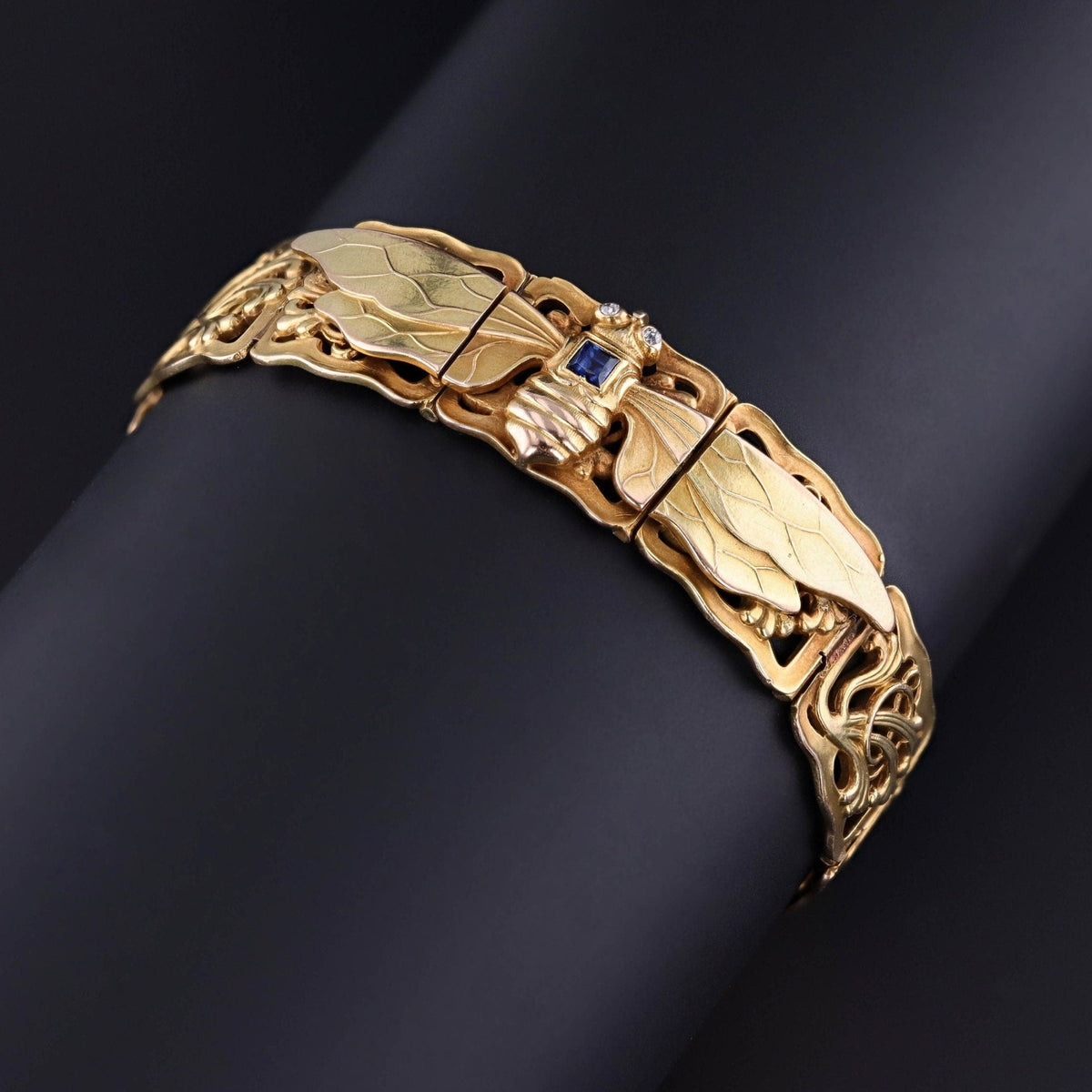 Riker Brothers Art Nouveau Insect Bracelet of 14k Gold - Trademark Antiques