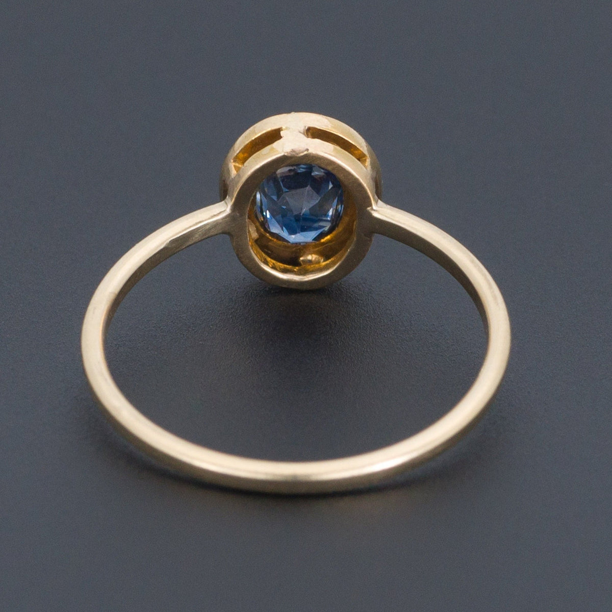Sapphire Ring | 14k Gold Sapphire Ring - Trademark Antiques