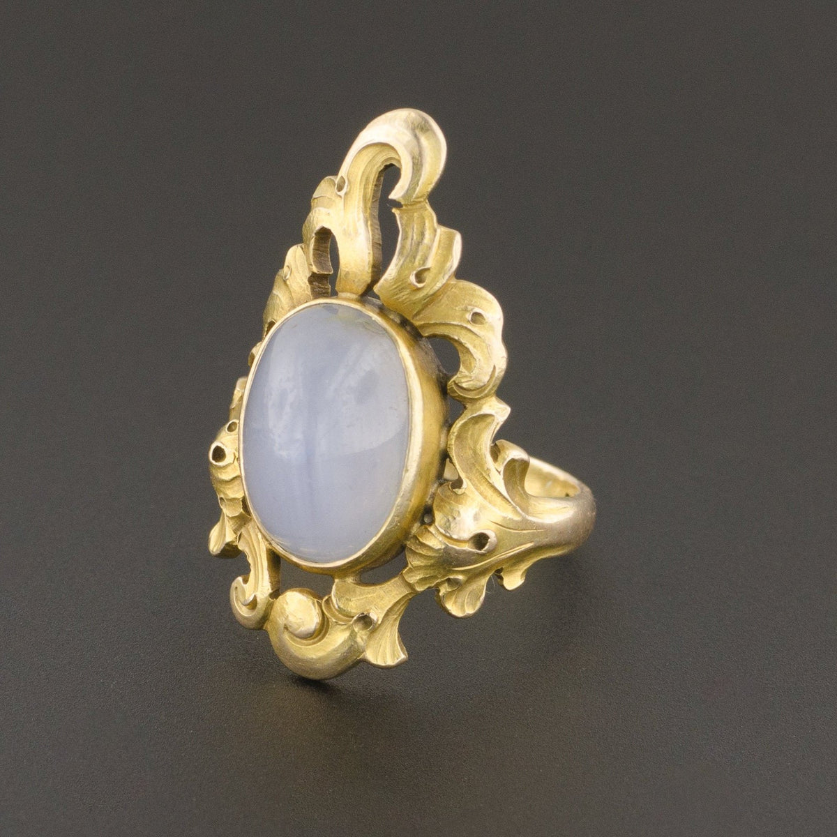 Star Sapphire Ring | Antique Ring - Trademark Antiques