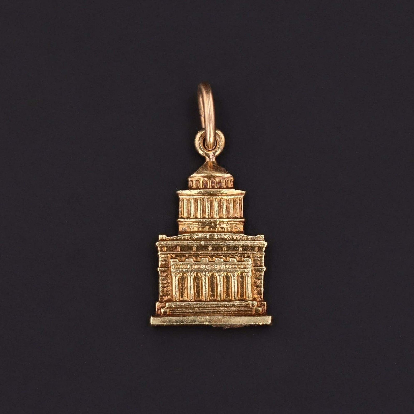 U.S. Capitol Charm | 14k Gold Charm - Trademark Antiques