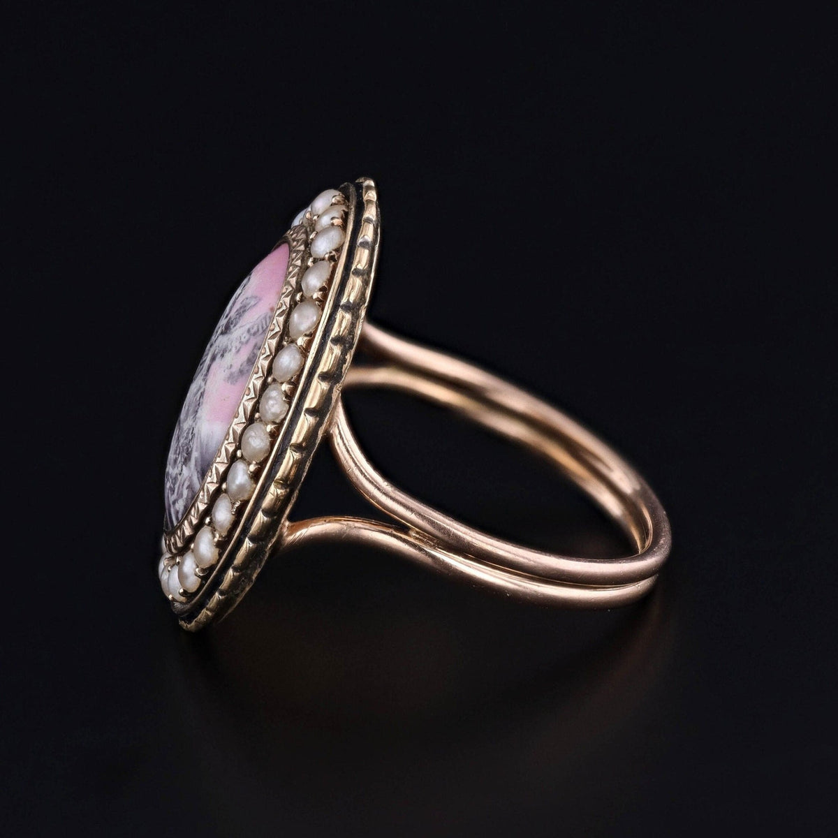 Victorian Enamel Cherub Ring of 18k Gold - Trademark Antiques